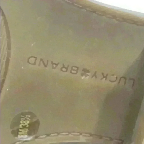 Lucky Brand Hikalli Women’s  Dark Mushroom  Grey Booties Size 8/38.5M - Picture 12 of 16